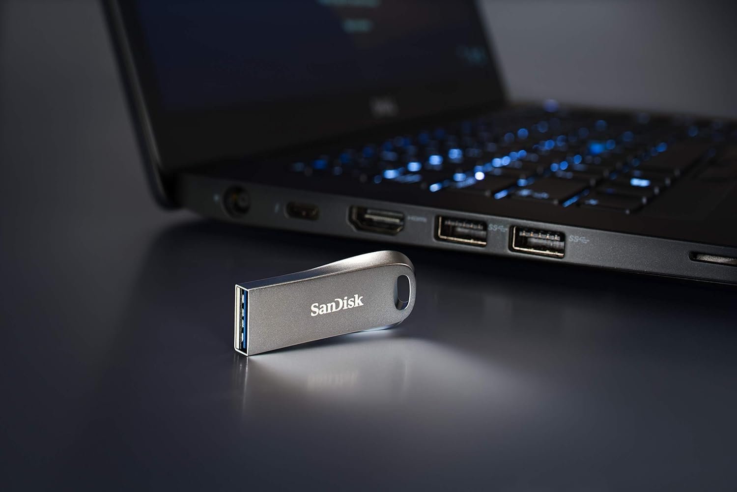 Pendrive SanDisk 64GB Ultra Luxe USB 3.1 Gen 1 Flash Drive - 150MB/s, Metal Casing | SDCZ74-064G-I35